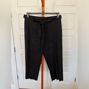 Antonio Melani cropped pants